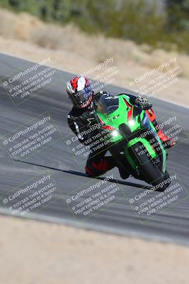 media/Feb-04-2024-SoCal Trackdays (Sun) [[91d6515b1d]]/6-Turn 10 Set 2 (1120am)/